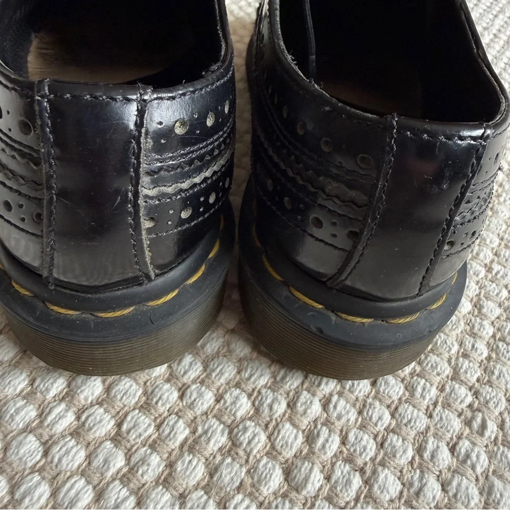 Dr. Martens | 3989 Patent Brogue Shoes Black Oxford Preppy Punk Classic | Size 6 - Picture 10 of 13